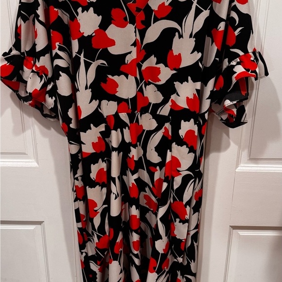 Who What Wear flower sundress with cinched waist - Picture 5 of 5